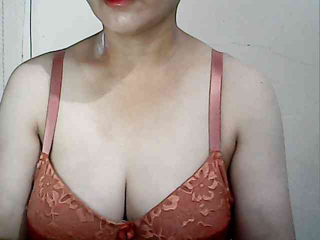 hotbabyasian webcam