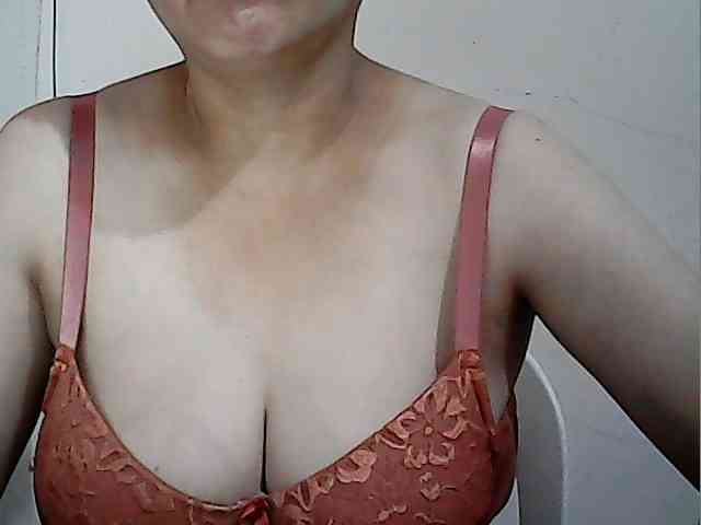 hotbabyasian webcam