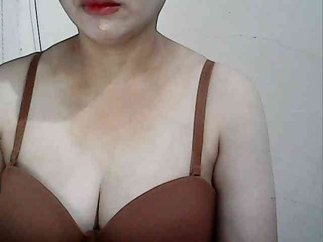 hotbabyasian webcam