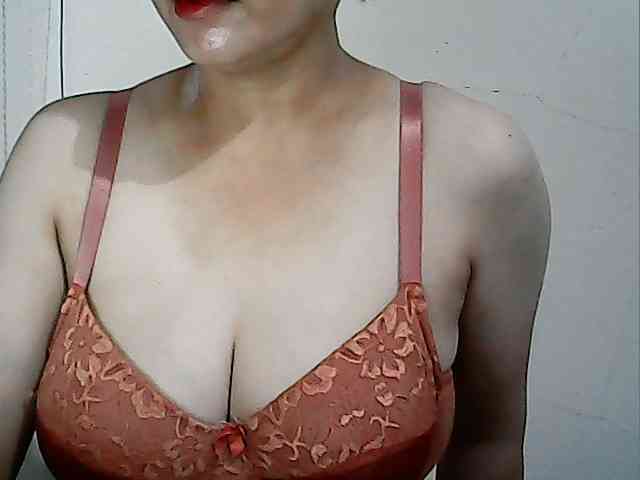 hotbabyasian webcam