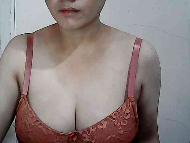 hotbabyasian webcam