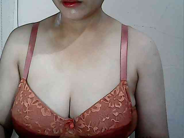 hotbabyasian webcam