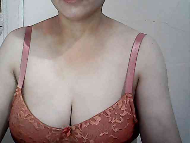 hotbabyasian webcam