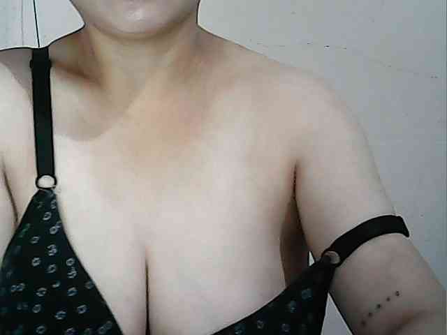 hotbabyasian hotbabyasian