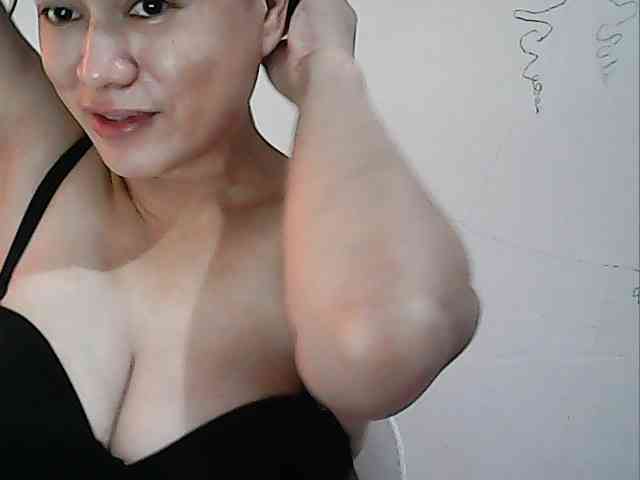 hotbabyasian webcam