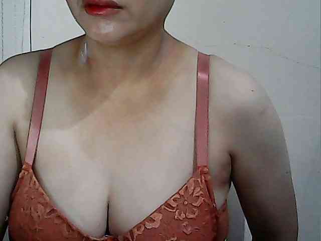 hotbabyasian webcam