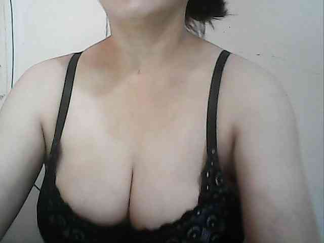 hotbabyasian webcam