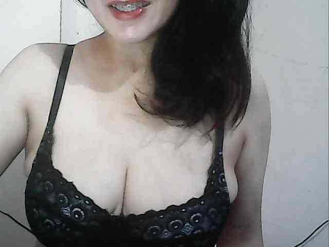 hotbabyasian webcam