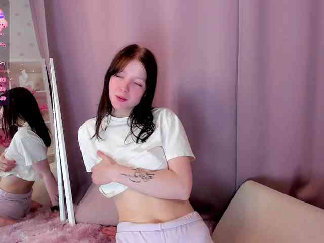 MaryGuire webcam