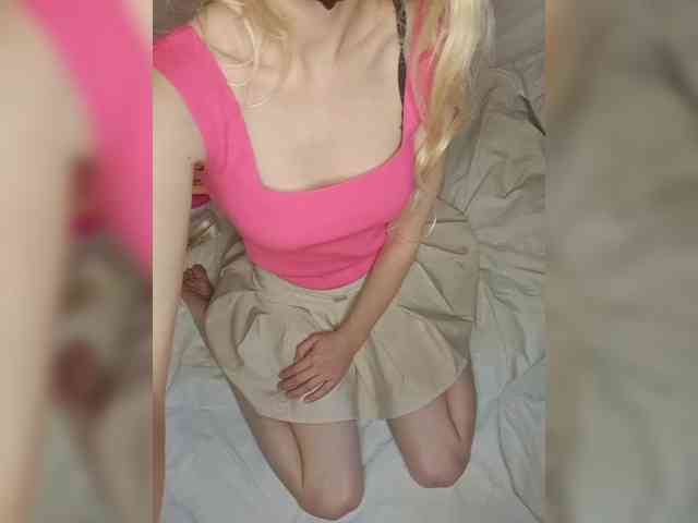 YourNastyawebk webcam