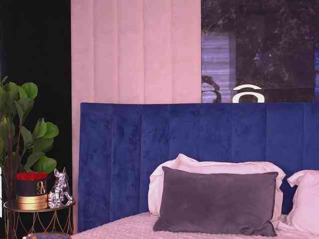 MarisaD webcam