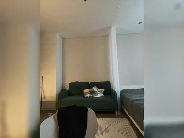 IRAONIC's BongaCams show and profile