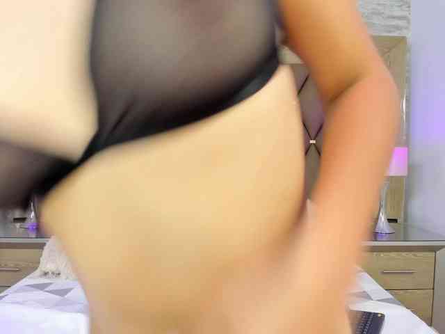 RossieSmith webcam