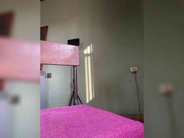 skinnycee webcam