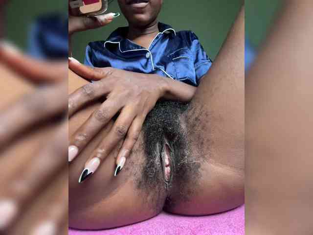 skinnycee webcam