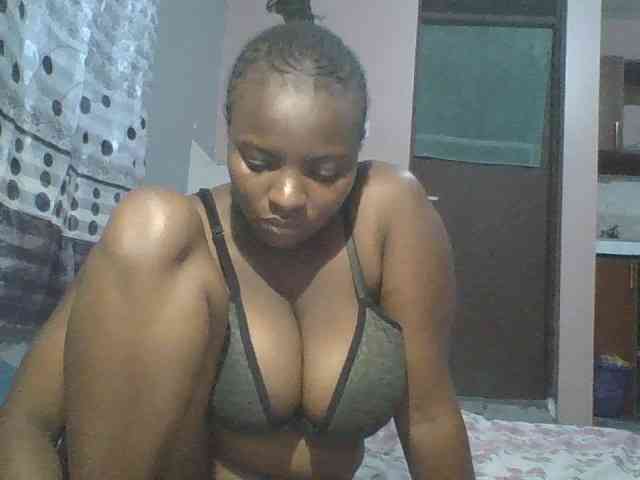 Hot-Melanin1 webcam