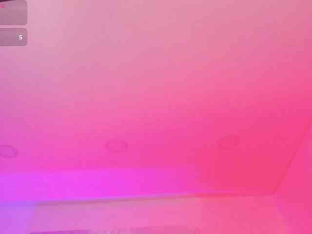 free online chatroom MelodyNahomi
