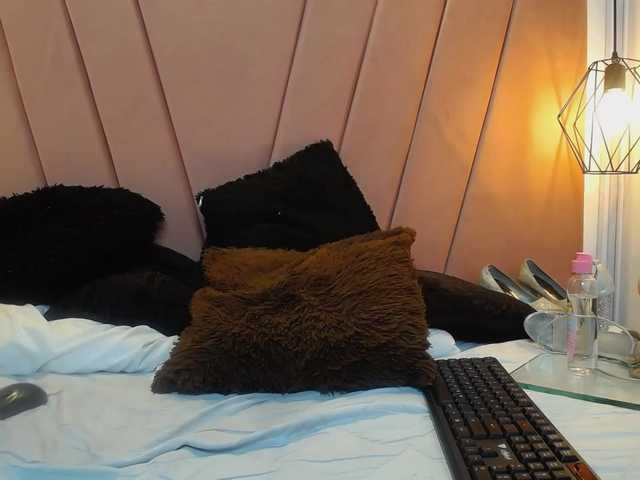  Emilyvalencia chat room