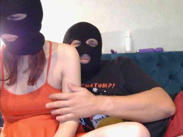 amodestcouple1 webcam
