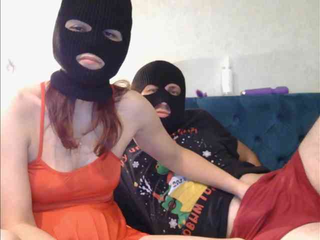 free adult webcam Amodestcouple1