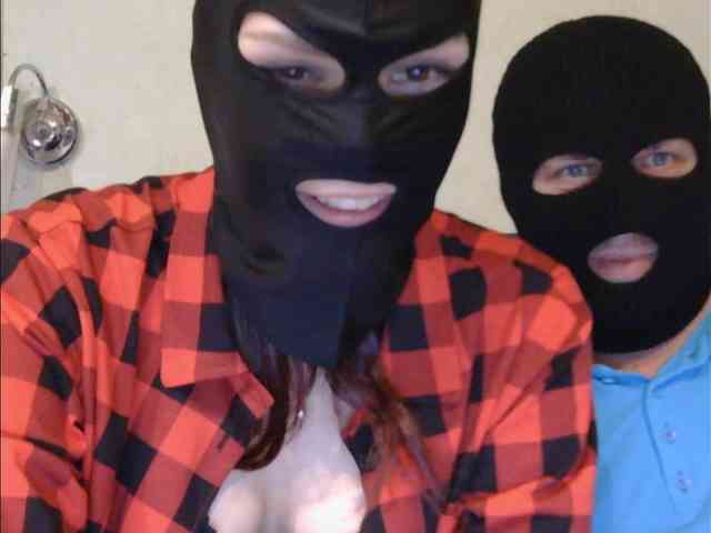 amodestcouple1 webcam