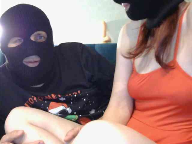 amodestcouple1 webcam