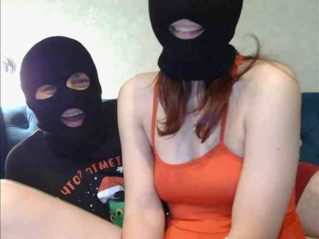 amodestcouple1 webcam