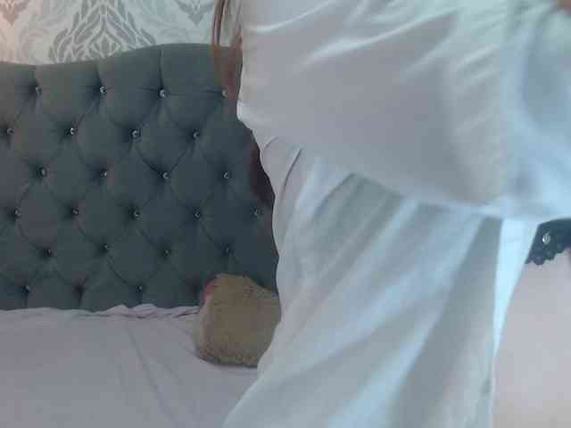 kimmtaylorz Live Webcam on BongaCams