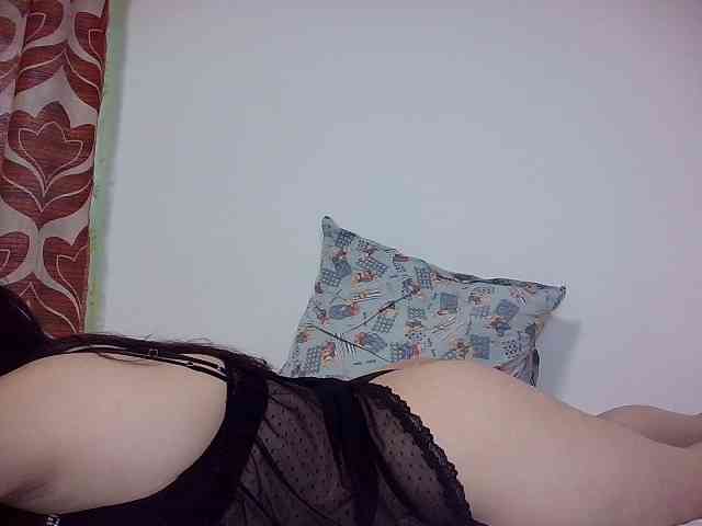 ZaraBabbyLOVE webcam