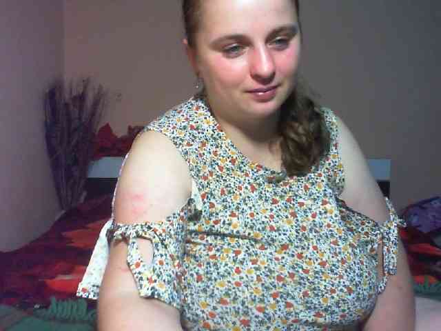 Arriana98 webcam