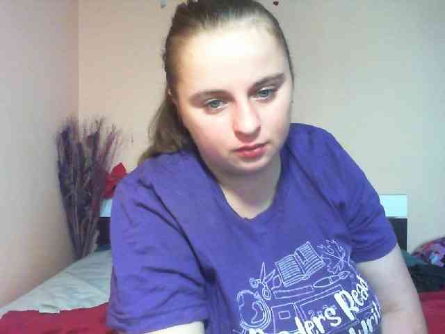 Arriana98 webcam