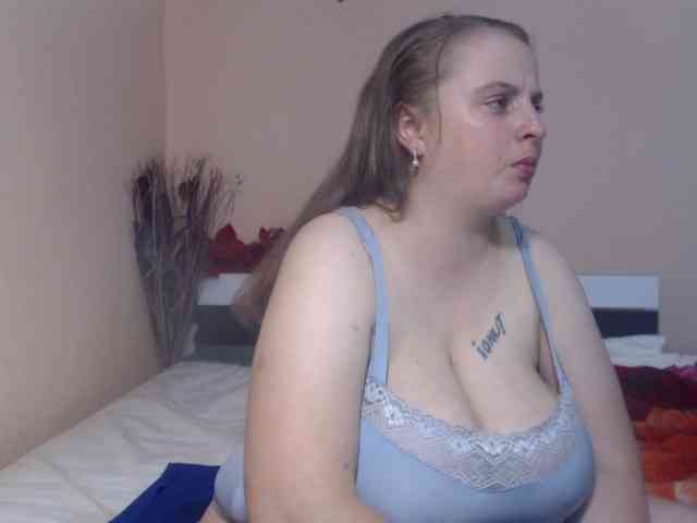 Arriana98 webcam