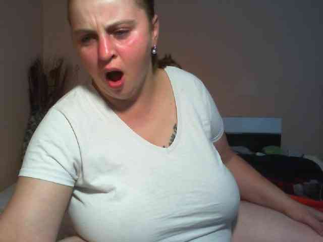 Arriana98 webcam