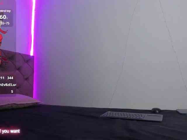Perla-Stone-09 webcam