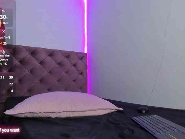 Perla-Stone-09 webcam