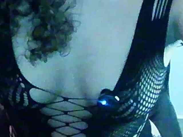 mavis12 webcam