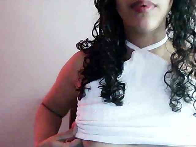 mavis12 webcam