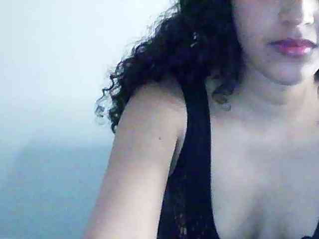 mavis12 webcam