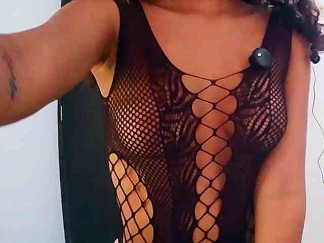 mavis12 webcam
