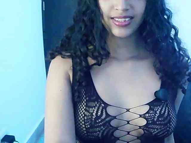 mavis12 webcam