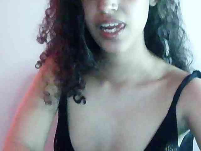mavis12 webcam