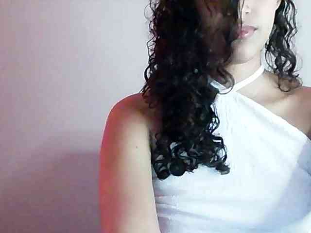mavis12 webcam