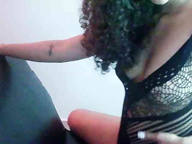mavis12 webcam