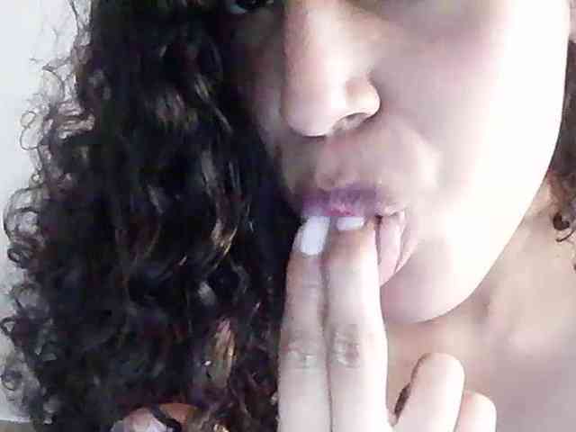 mavis12 webcam
