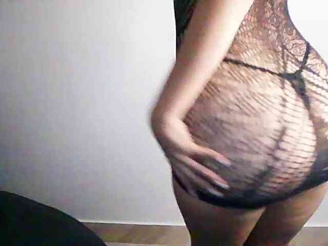 mavis12 webcam