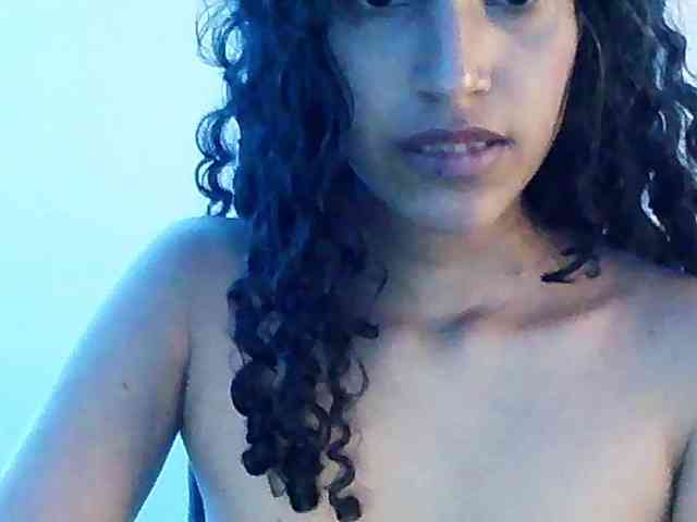 mavis12 webcam
