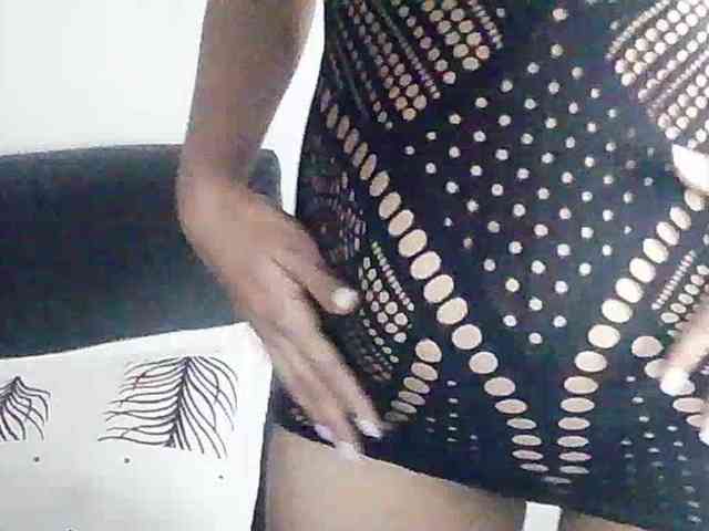 mavis12 webcam