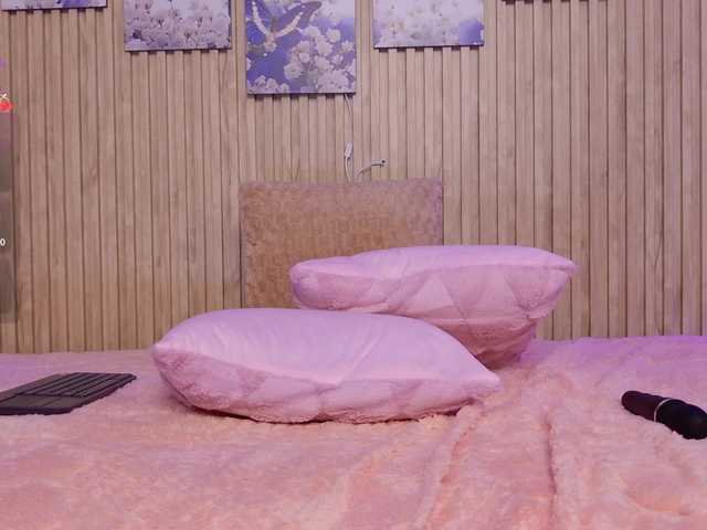 Moon-celeste's BongaCams show and profile