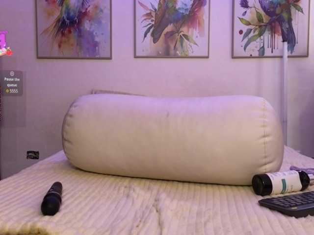 Moon-celeste's BongaCams show and profile