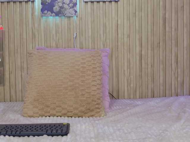 Moon-celeste's BongaCams show and profile